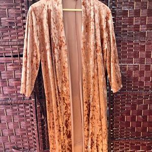 Forever 21 crushed velvet kimono in Rust